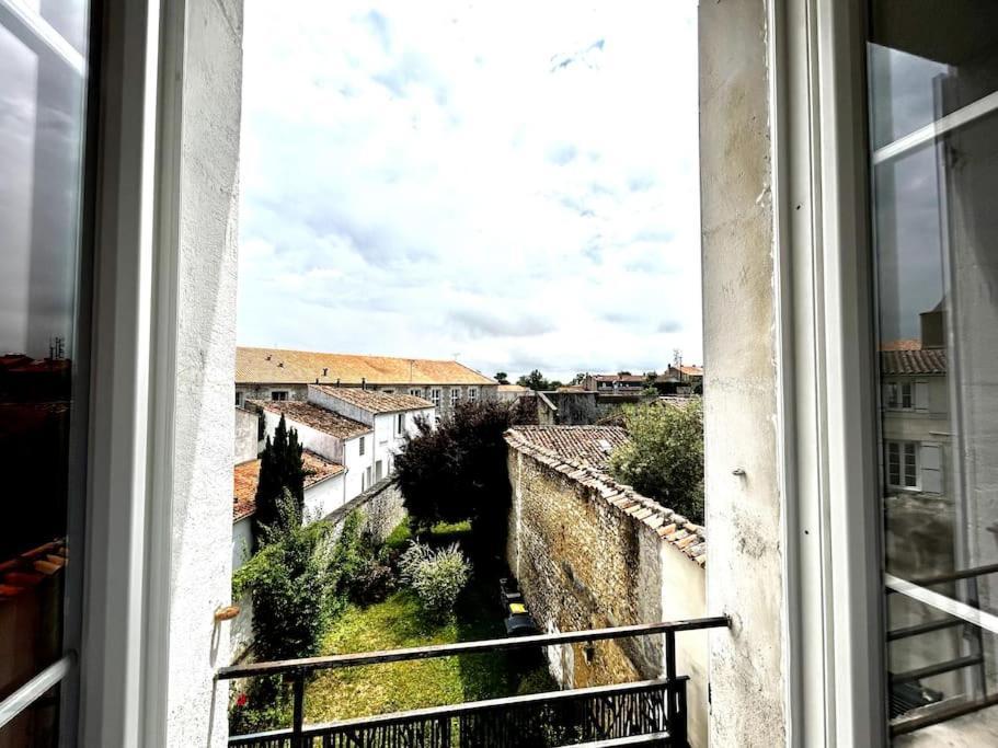Le Republique - Avec Jardin Situes En Plein Coeur De Et Proche Des Thermes Rochefort-sur-Mer